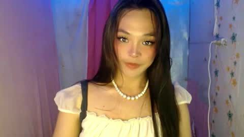 Snapshot of ursexy_debra chatting on March 2026 08:23:01 PM TYRA online show from March 2026 08:23:01 PM