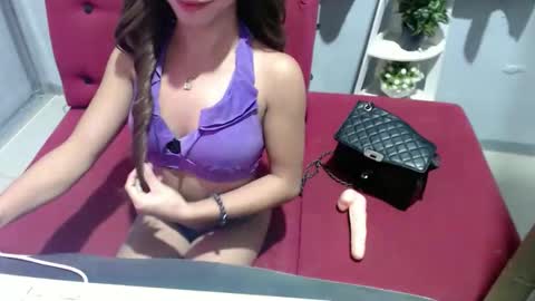 Snapshot of ursexypinaymitchxxx chatting on February 2026 08:05:01 PM Mitch online show from February 2026 08:05:01 PM