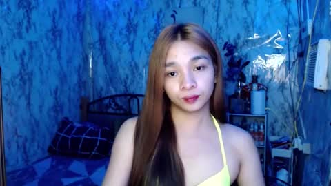 Snapshot of ursexytrans_cum chatting on January 2025 12:02:01 AM Yhana online show from January 2025 12:02:01 AM