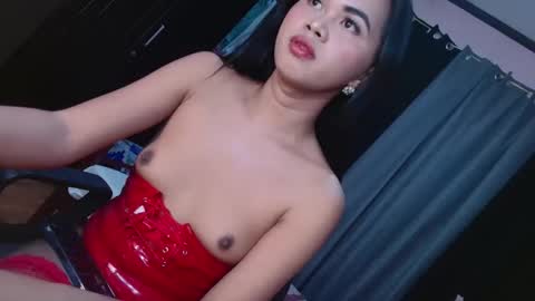 Snapshot of ursweetbbgirl chatting on May 2026 06:25:01 PM UrSweetBbGirl online show from May 2026 06:25:01 PM