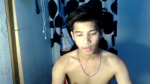 ursweetie_boy online show from July 2026 06:42:01 AM