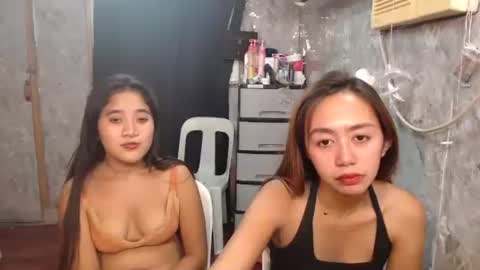 ursweetpinky online show from May 2026 01:17:02 PM