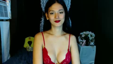 Snapshot of urthai_hotfilipinax chatting on December 2024 05:38:02 AM angel online show from December 2024 05:38:02 AM