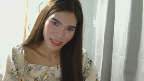 urtrans_sheenlyn online show from July 2026 12:33:01 PM