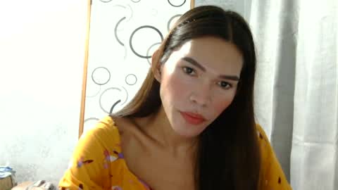 urtrans_sheenlyn online show from July 2026 10:35:01 AM