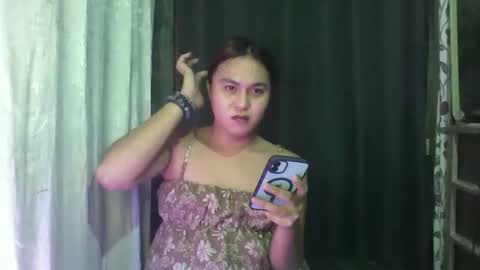 Snapshot of urunexpensivecamilla chatting on November 2025 08:48:02 AM YOURGIRLCAMILLA online show from November 2025 08:48:02 AM