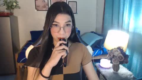 Ashley Kate Mateo Gray online show from January 2025 11:17:01 AM