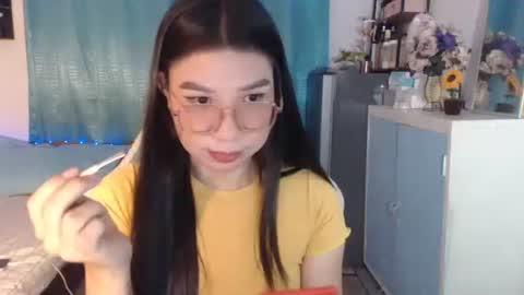 Ashley Kate Mateo Gray online show from March 2026 10:21:01 AM