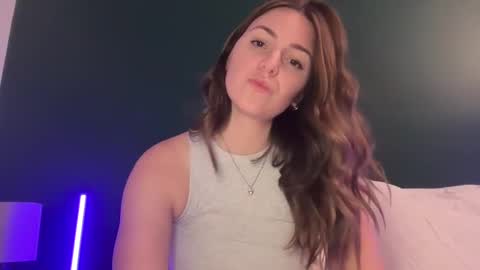 Snapshot of urwetdreamddd chatting on December 2024 02:59:02 AM Dream online show from December 2024 02:59:02 AM