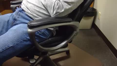 useemie online show from January 2025 11:41:01 PM