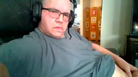 Snapshot of usstarr1 chatting on December 2024 09:28:01 PM usstarr1 online show from December 2024 09:28:01 PM