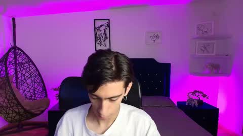 Snapshot of uyukie chatting on September 2025 12:07:01 PM UYUKIE online show from September 2025 12:07:01 PM