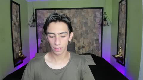 Snapshot of uyukie chatting on September 2025 11:57:01 AM UYUKIE online show from September 2025 11:57:01 AM