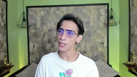 Snapshot of uyukie chatting on November 2025 12:27:02 PM UYUKIE online show from November 2025 12:27:02 PM