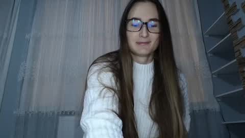 Valensiya online show from February 2025 08:13:01 PM