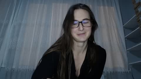 Valensiya online show from March 2025 07:39:01 PM