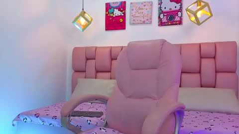 Snapshot of vagaro_ chatting on April 2026 08:35:02 PM Vagaro online show from April 2026 08:35:02 PM