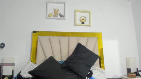 vahioleth  online show from February 2025 03:00:02 AM