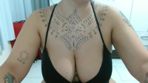 Vah Oliver online show from March 2026 09:40:02 PM