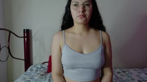 Vainilla online show from May 2026 02:29:01 AM