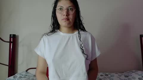 Vainilla online show from May 2026 01:23:01 AM