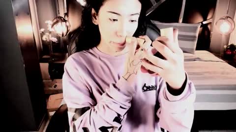 Vaioleth online show from December 2025 07:43:02 PM