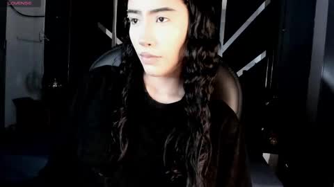 Vaioleth online show from January 2026 07:41:01 PM