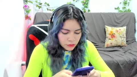 Vaiolet1314 online show from February 2026 01:31:01 AM