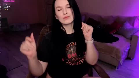 Val online show from February 2025 09:16:01 PM