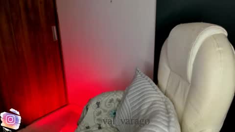 Snapshot of val_varago chatting on September 2025 04:14:02 AM val_varago online show from September 2025 04:14:02 AM