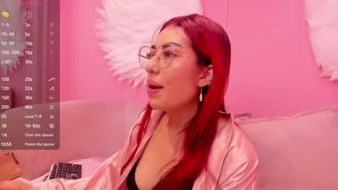  Val  online show from February 2025 12:03:02 PM