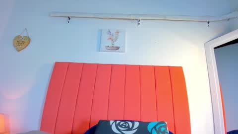 VALENTINA  3 online show from September 2025 12:04:02 PM