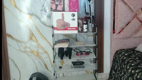 valen_ross7 online show from May 2026 06:08:01 AM