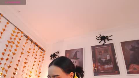 valentina Rossi 3 online show from October 2025 09:35:02 PM