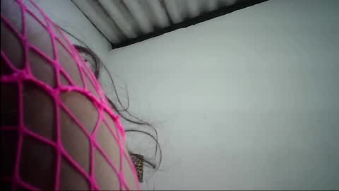 valencutt online show from February 2025 06:52:02 AM