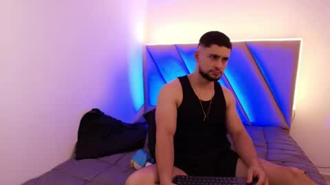 valenssio_moretti online show from May 2026 02:29:02 AM