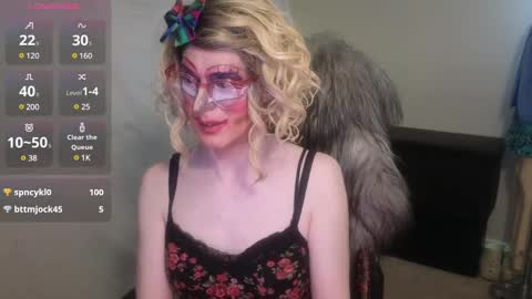 Snapshot of valentia_vickers chatting on February 2025 03:04:02 AM Valentia online show from February 2025 03:04:02 AM