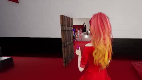 Snapshot of valentia_vickers chatting on February 2025 12:54:02 PM Valentia online show from February 2025 12:54:02 PM