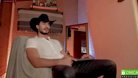 valentin_hoffman online show from April 2026 12:27:01 PM