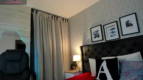 Valen online show from April 2026 11:42:02 AM