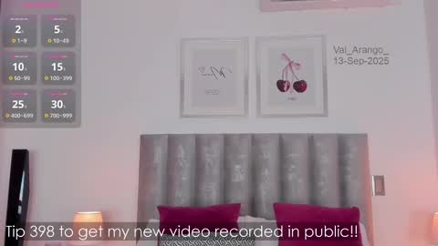 Snapshot of valentina_arango chatting on September 2025 11:04:02 PM Val arango online show from September 2025 11:04:02 PM