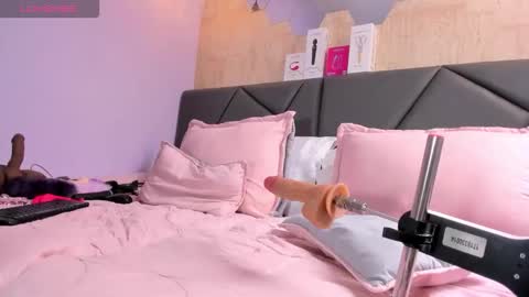 Velentina  online show from May 2026 02:56:01 PM