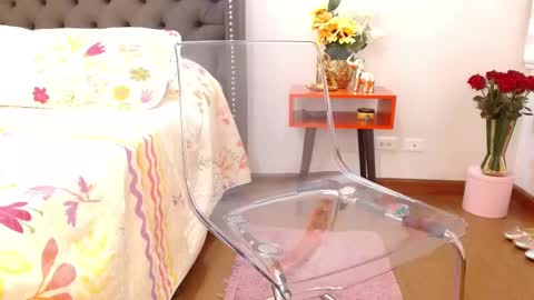 Snapshot of valentina_ferrer0 chatting on February 2025 11:25:02 PM Valen Ferrer online show from February 2025 11:25:02 PM