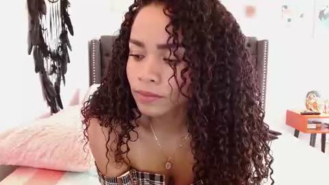 Valen Ferrer online show from July 2026 07:32:02 PM