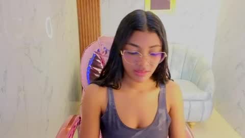 Valentina  online show from May 2026 12:33:02 PM
