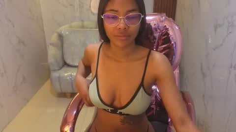 Valentina  online show from June 2026 12:37:01 PM