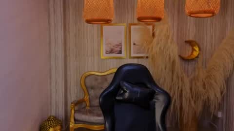 Valentina  online show from July 2026 12:44:01 PM