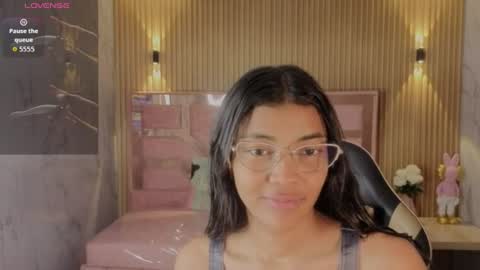 Valentina  online show from July 2026 06:20:01 PM