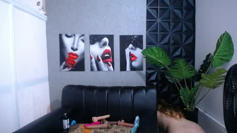 Valentina  online show from April 2026 07:52:02 PM