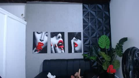 Valentina  online show from June 2026 12:38:01 AM